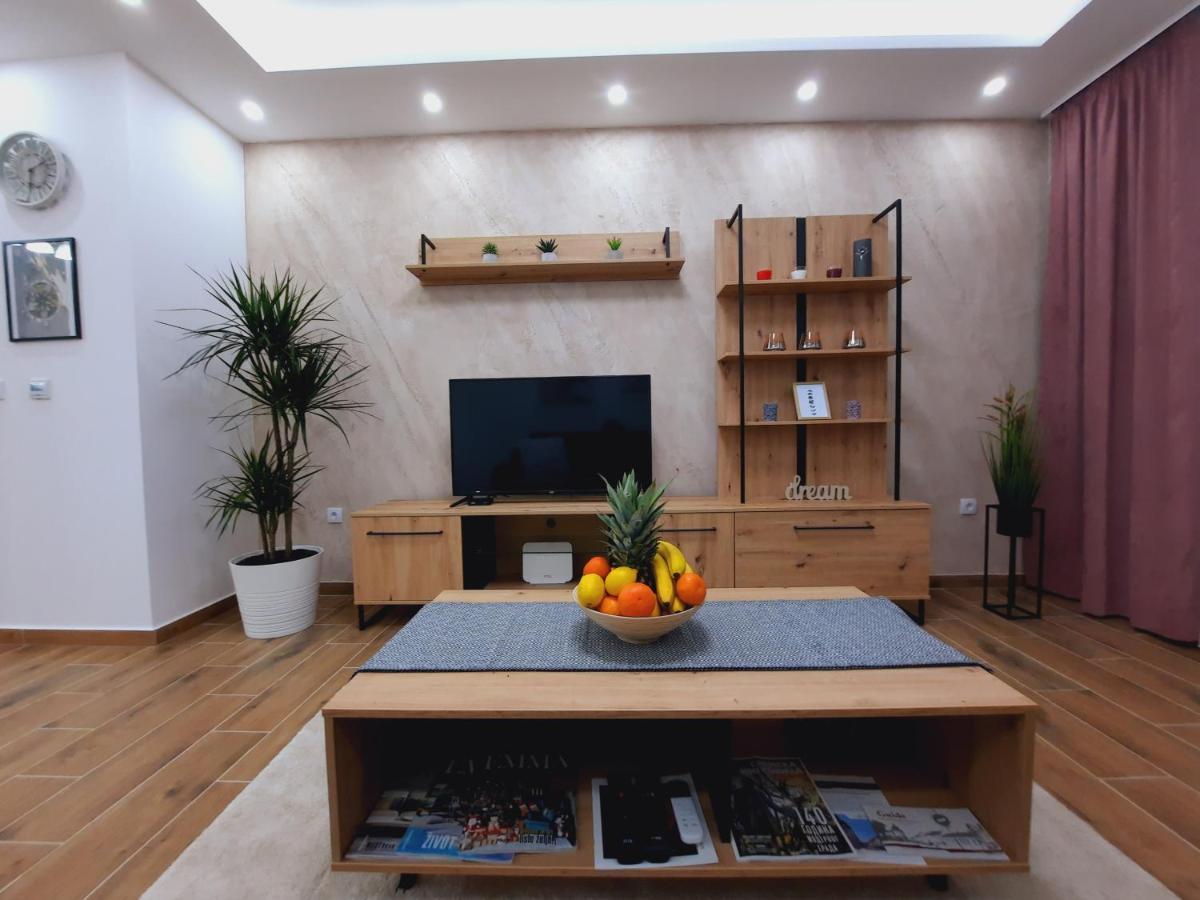 Apartman Kristal Sremska Mitrovica Exteriér fotografie