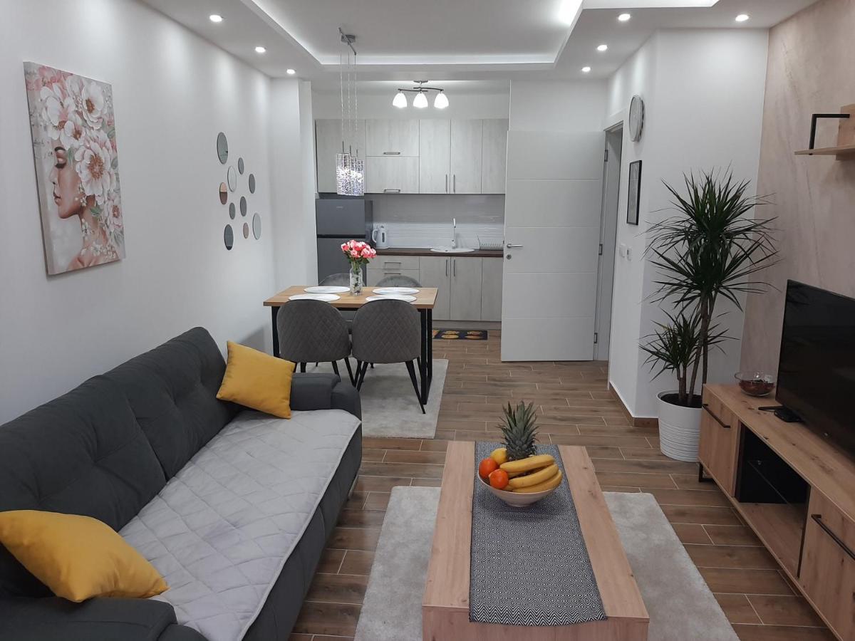 Apartman Kristal Sremska Mitrovica Exteriér fotografie
