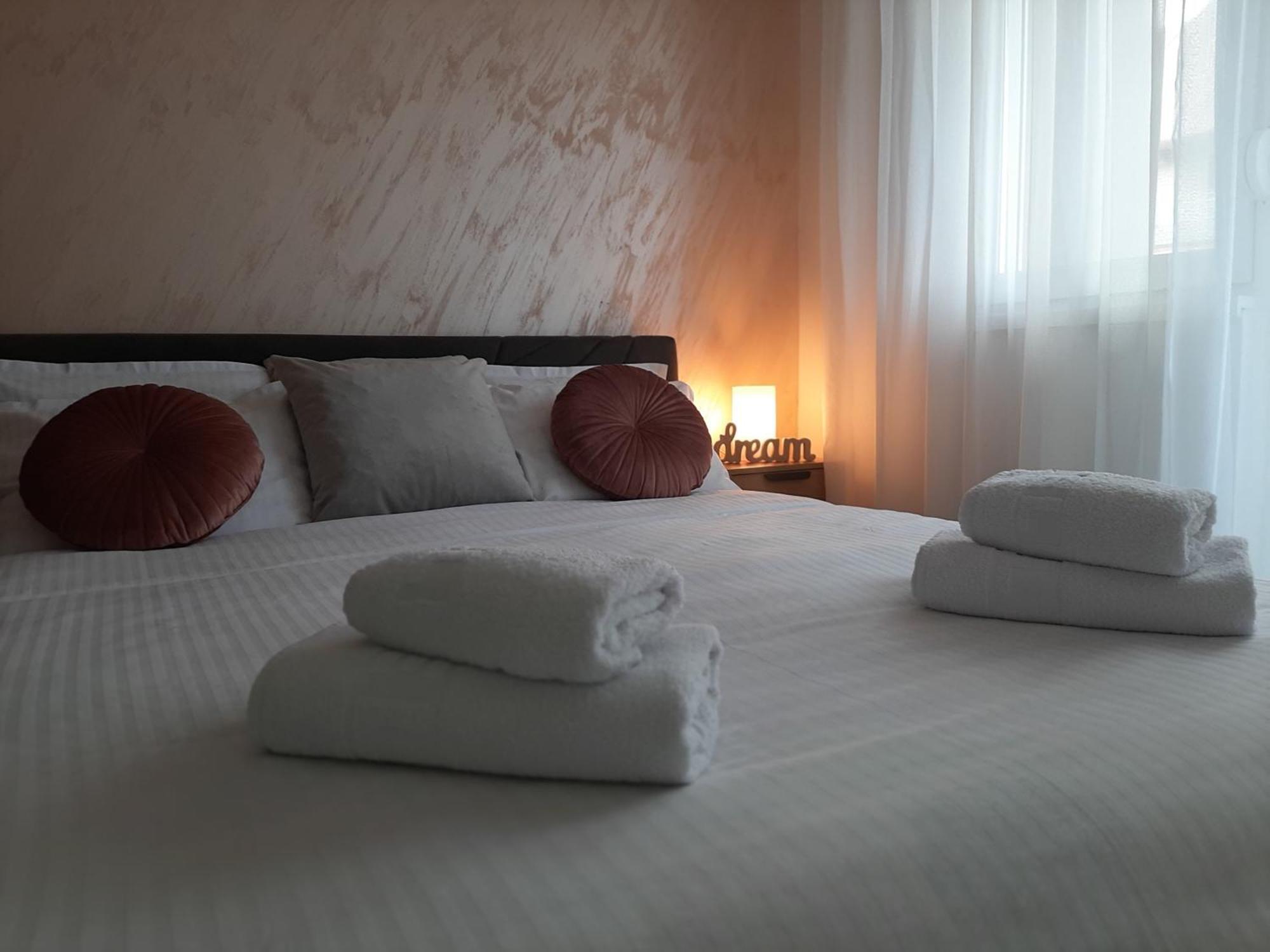 Apartman Kristal Sremska Mitrovica Exteriér fotografie